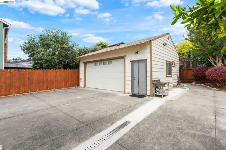 3270 Keith Ave, Castro Valley, California 94546