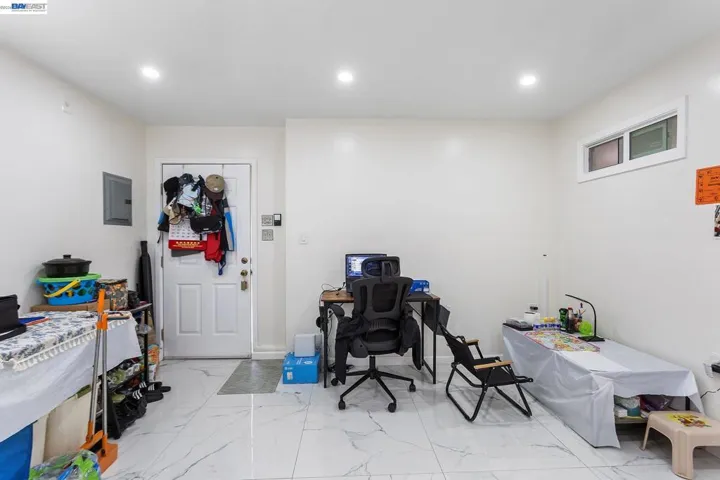 3270 Keith Ave, Castro Valley, California 94546