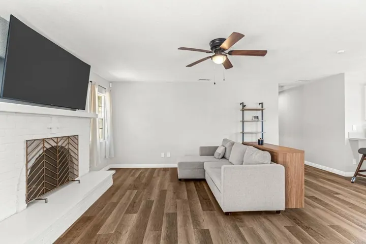 6729 Broadway, San Diego, California 92114