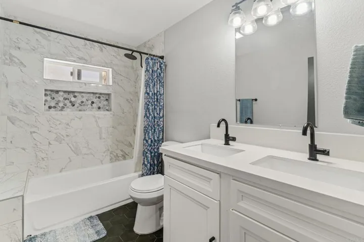 6729 Broadway, San Diego, California 92114