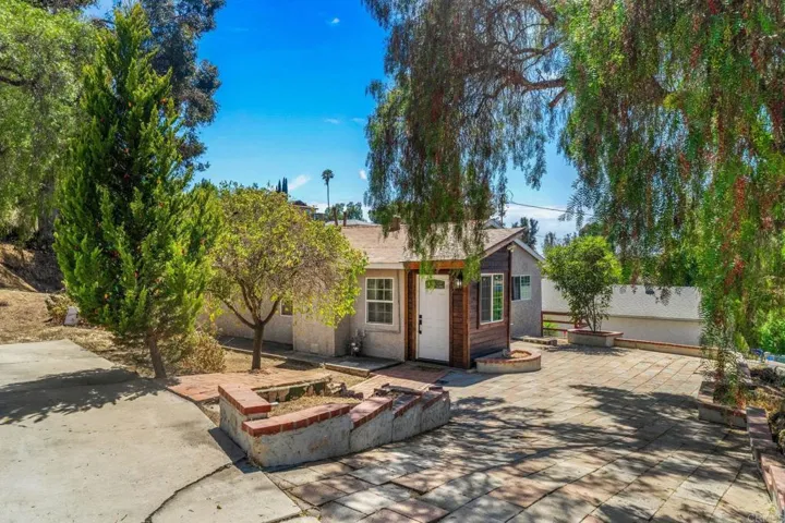 6729 Broadway, San Diego, California 92114
