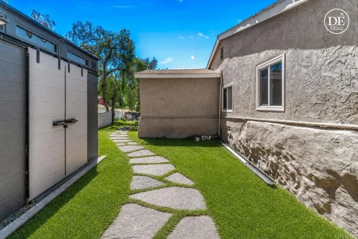 6729 Broadway, San Diego, California 92114