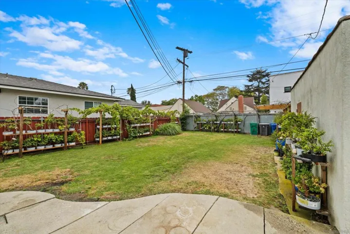 3562 Orange Ave, Long Beach, California 90807