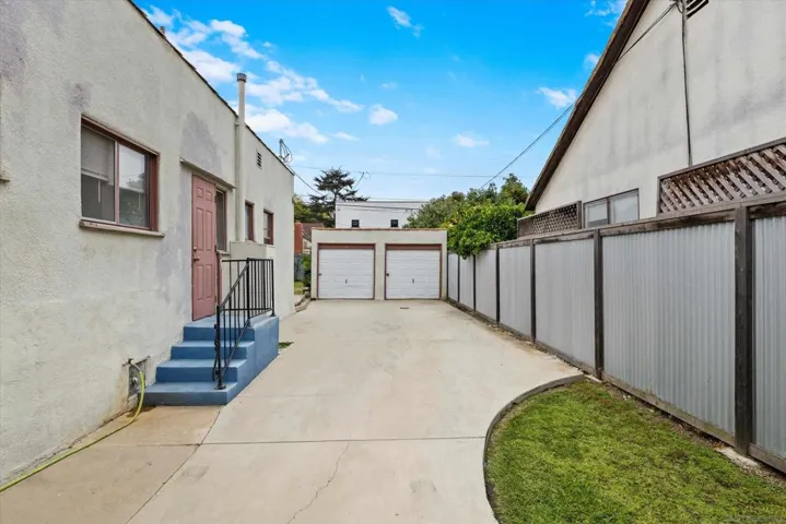 3562 Orange Ave, Long Beach, California 90807