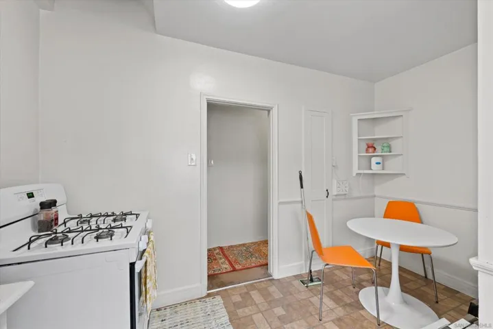 3562 Orange Ave, Long Beach, California 90807