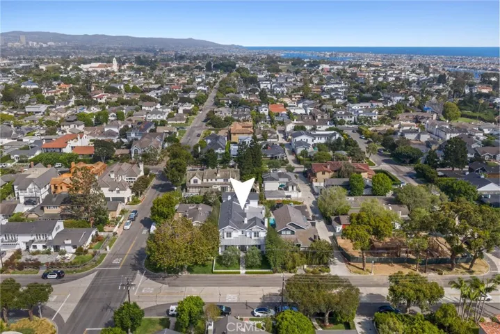 460 Santa Ana Avenue, Newport Beach, California 92663