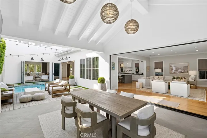 460 Santa Ana Avenue, Newport Beach, California 92663
