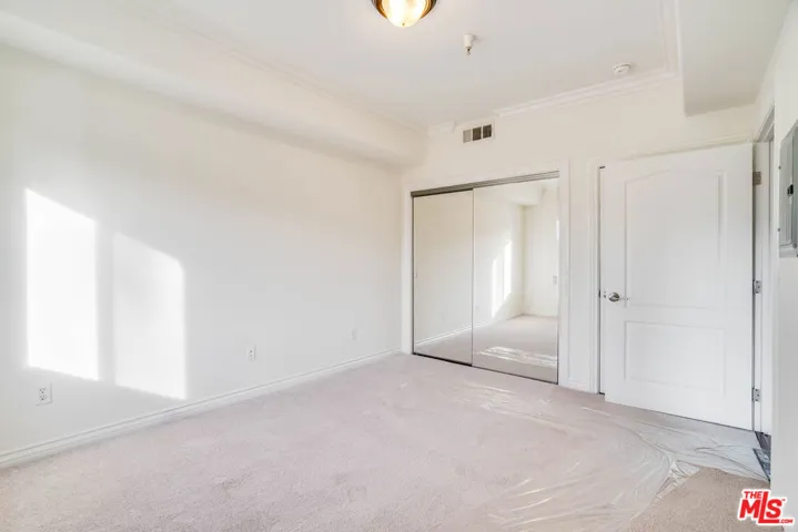 3328 Oakhurst Avenue 110, Los Angeles, California 90034