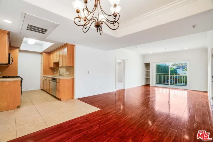 3328 Oakhurst Avenue 110, Los Angeles, California 90034