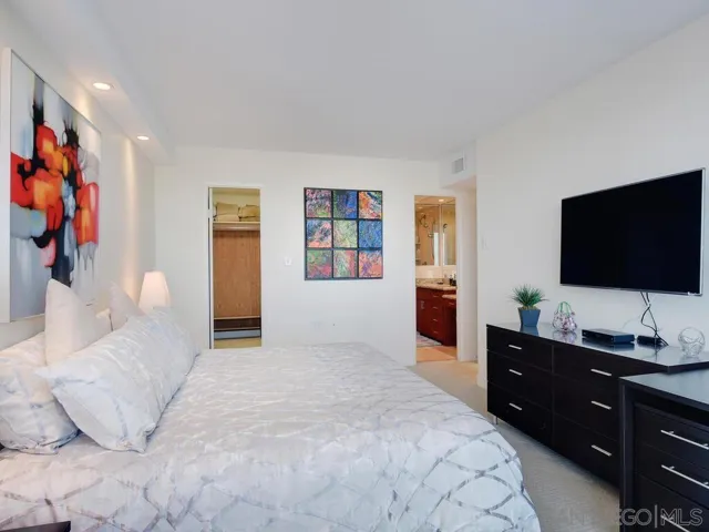 1770 Avenida Del Mundo 608, Coronado, California 92118