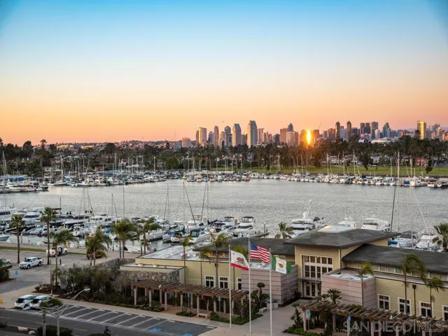1770 Avenida Del Mundo 608, Coronado, California 92118