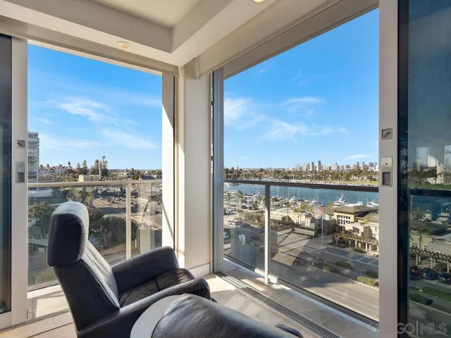 1770 Avenida Del Mundo 608, Coronado, California 92118