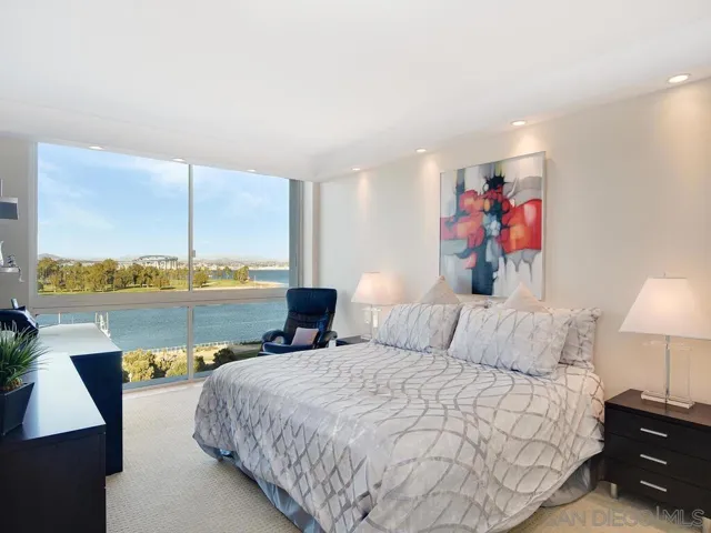 1770 Avenida Del Mundo 608, Coronado, California 92118