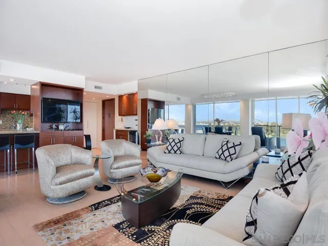 1770 Avenida Del Mundo 608, Coronado, California 92118