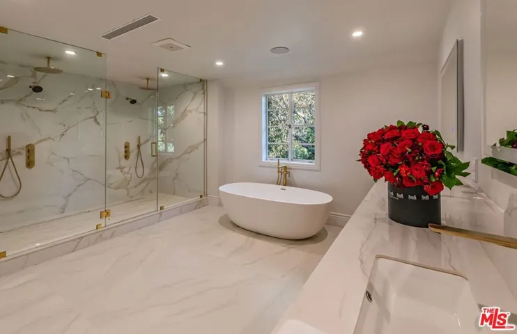 702 N Beverly Drive, Beverly Hills, California 90210