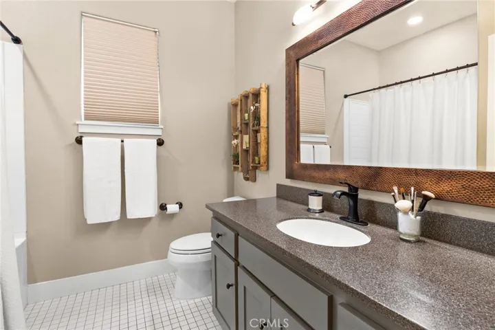 2228 Leinberger Lane, Chico, California 95928