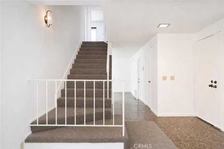 1110 Burns Avenue, Santa Ana, California 92707 — photo 4