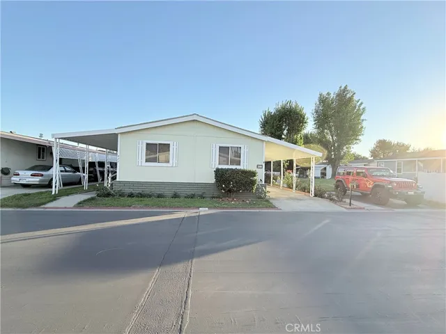 1456 Philadelphia 427, Ontario, California 91761