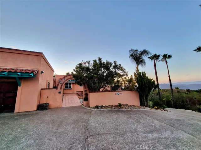 16211 Highland Valley Road, Ramona, California 92065
