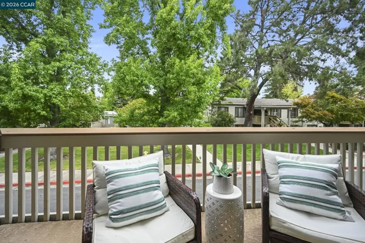 1525 Canyonwood Ct 3, Walnut Creek, California 94595