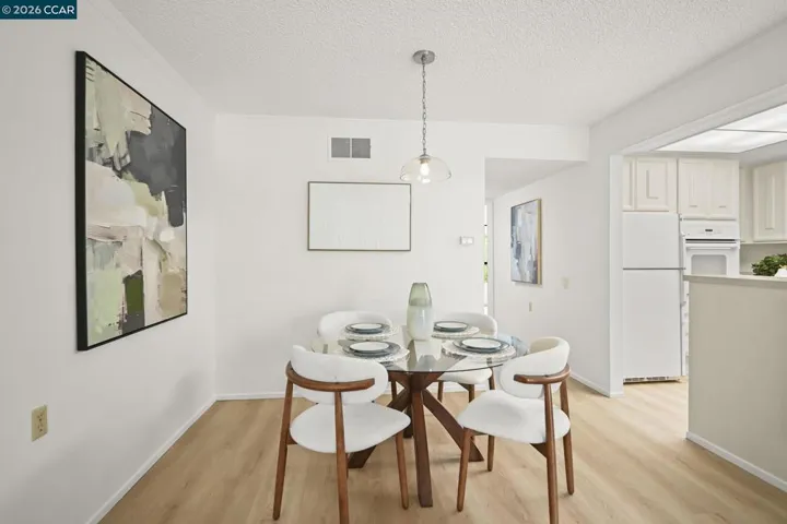 1525 Canyonwood Ct 3, Walnut Creek, California 94595