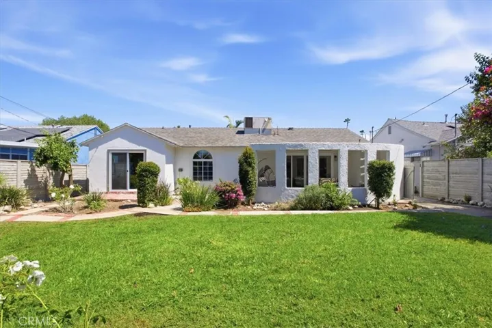 15852 Bryant Street, North Hills, California 91343