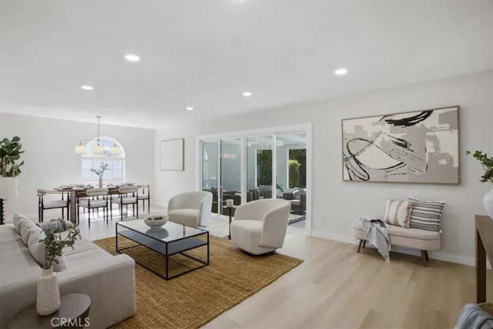 15852 Bryant Street, North Hills, California 91343