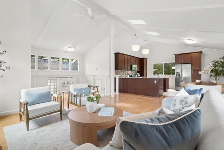 530 Clubhouse Drive, Aptos, California 95003