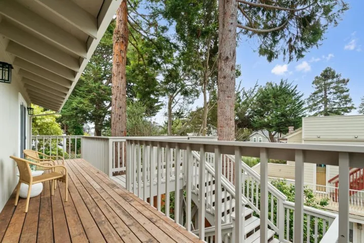 530 Clubhouse Drive, Aptos, California 95003