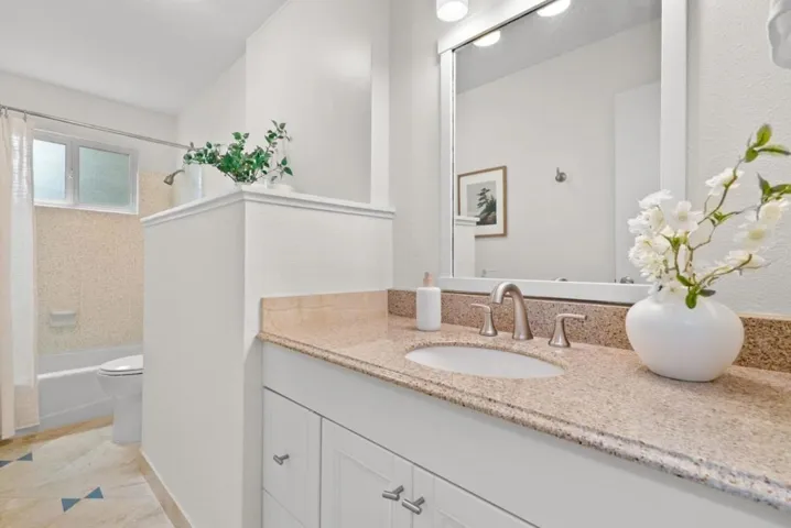 530 Clubhouse Drive, Aptos, California 95003