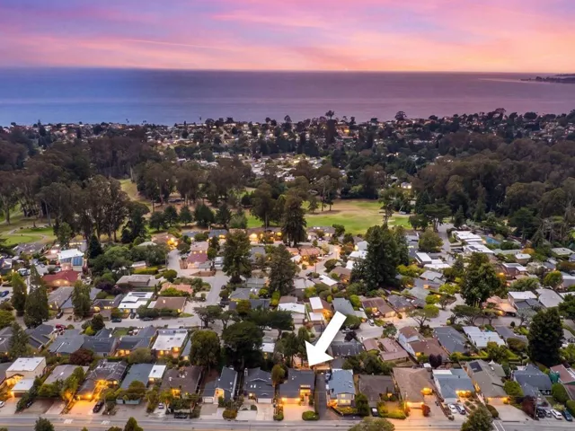 530 Clubhouse Drive, Aptos, California 95003