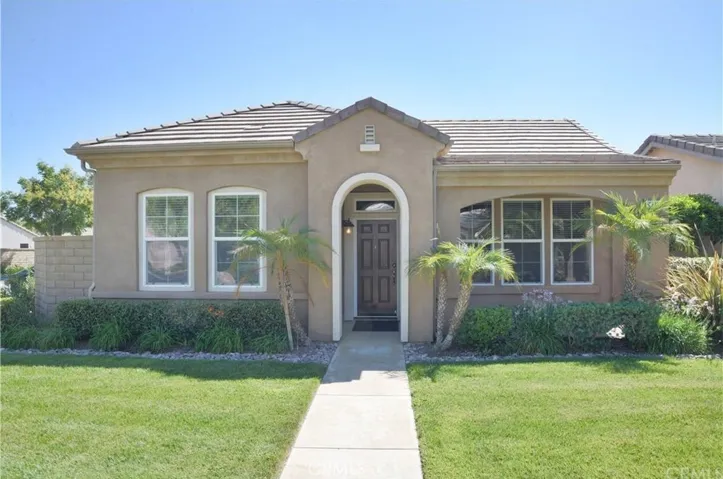 8240 Triplett, Hemet, California 92545