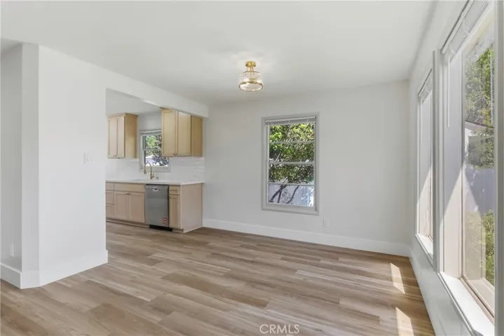 2715 Cedar, Bakersfield, California 93301