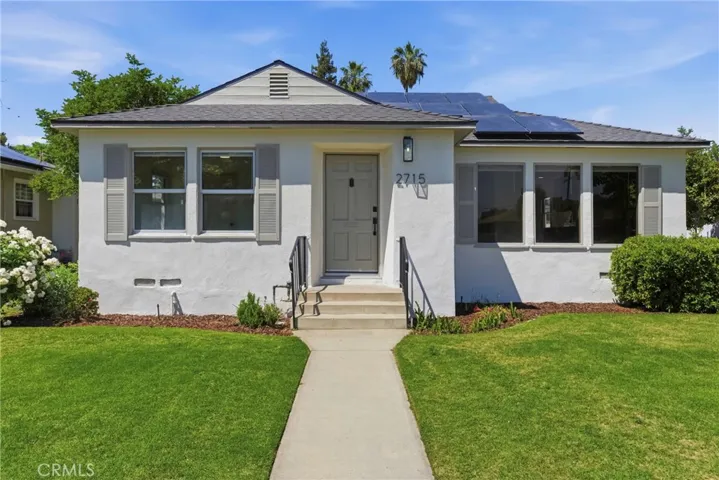 2715 Cedar, Bakersfield, California 93301
