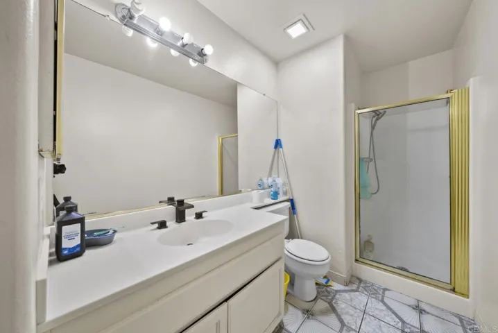 5542 Sun Lane, Bell Gardens, California 90201