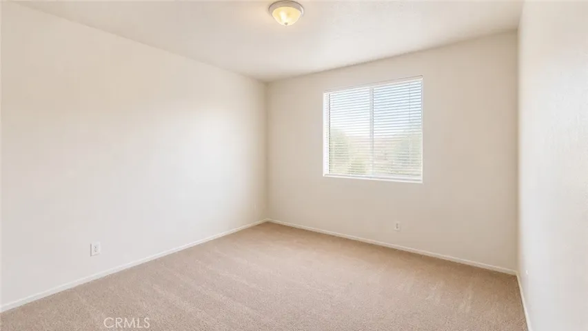 2324 E Newgrove, Lancaster, California 93535