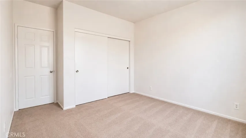 2324 E Newgrove, Lancaster, California 93535
