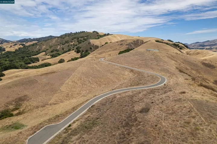 77211 Via Vicenza, San Ramon, California 94583