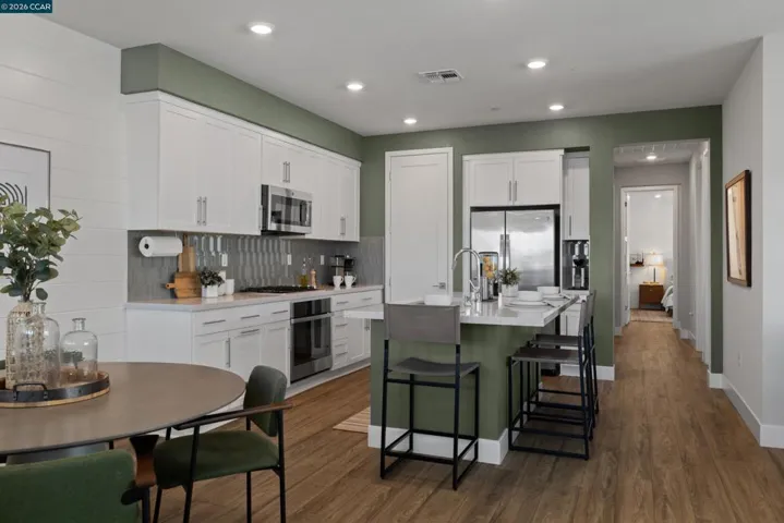 77211 Via Vicenza, San Ramon, California 94583
