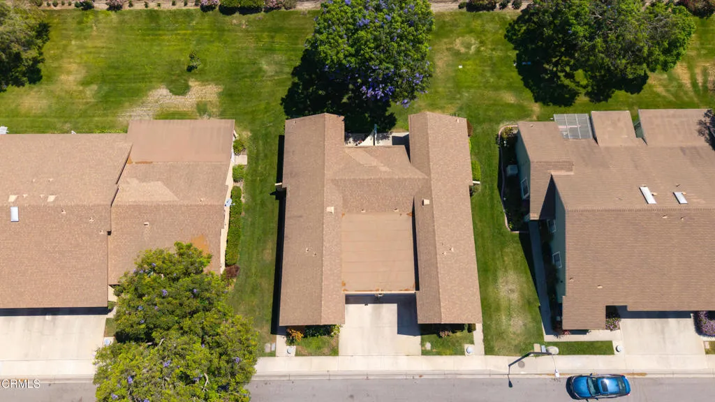34 44159 Village 44 (Camarillo CA)