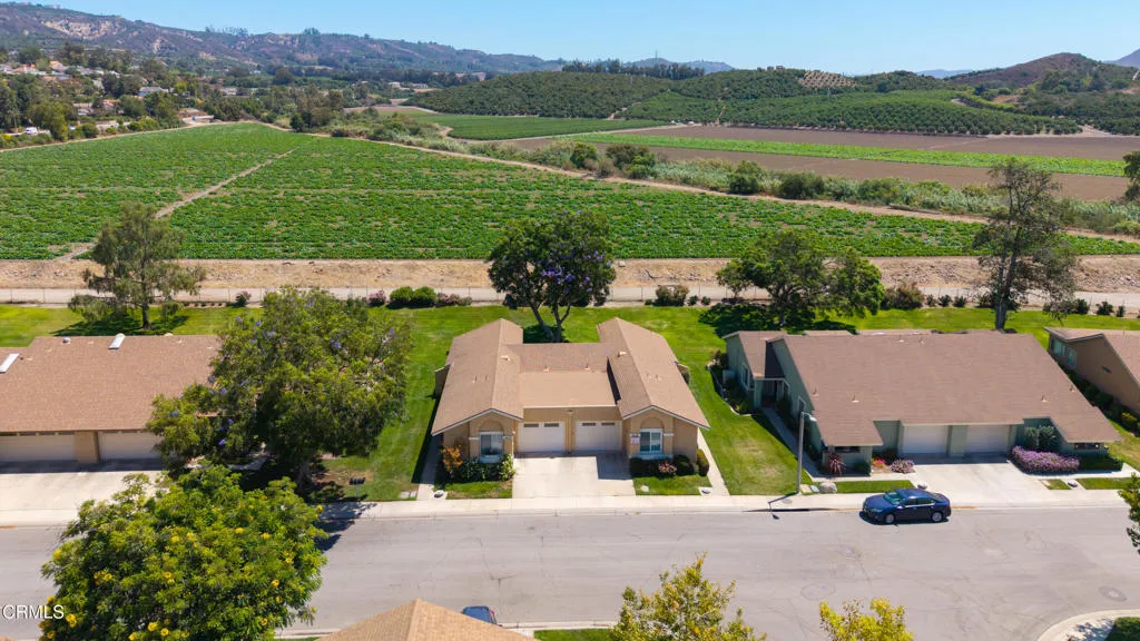 32 44159 Village 44 (Camarillo CA)