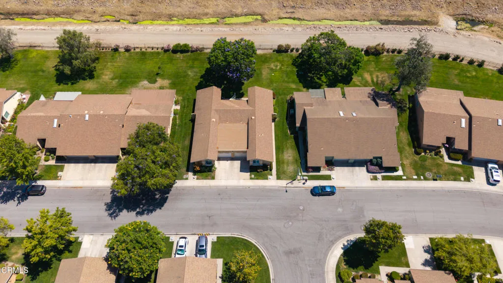 23 44159 Village 44 (Camarillo CA)