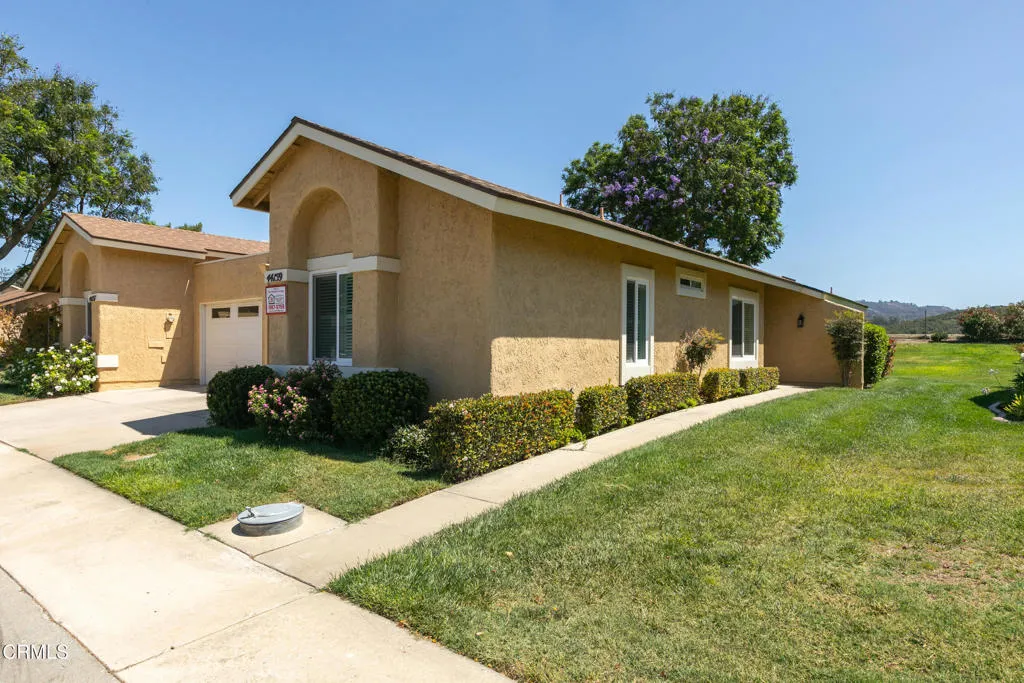 4 44159 Village 44 (Camarillo CA)