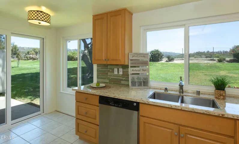 13 44159 Village 44 (Camarillo CA)