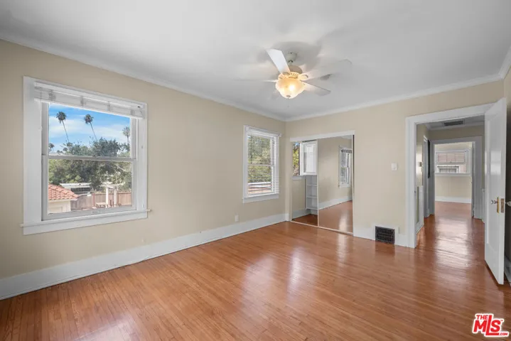 1231 S St Andrews Place, Los Angeles, California 90019