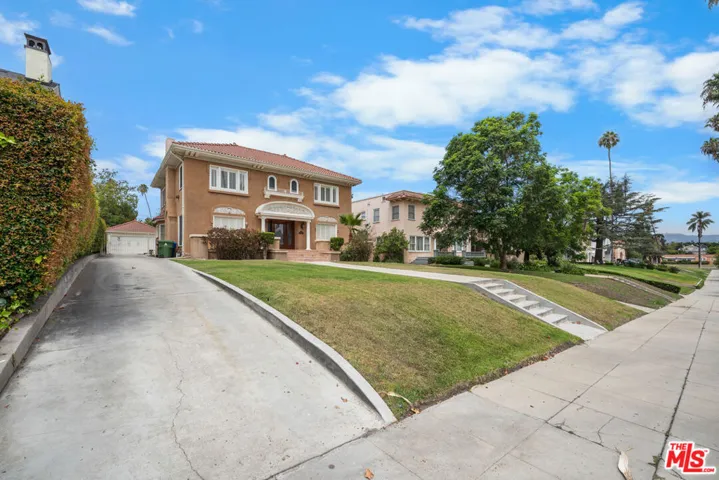 1231 S St Andrews Place, Los Angeles, California 90019