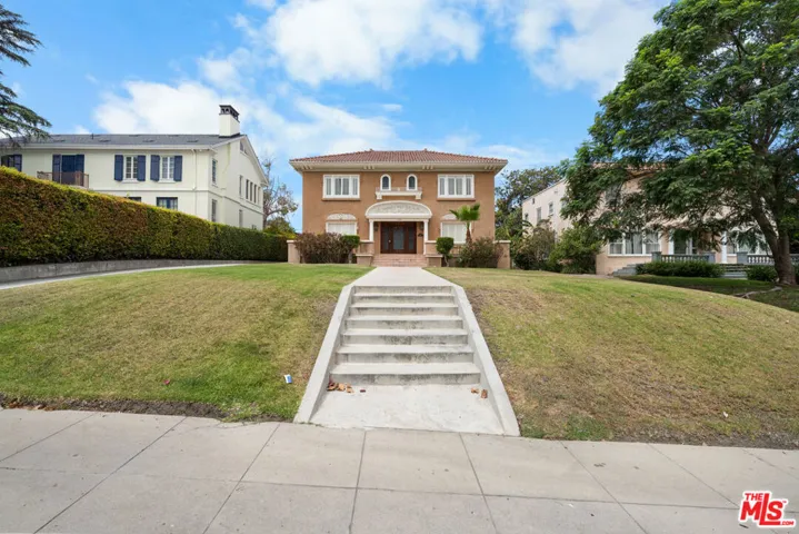 1231 S St Andrews Place, Los Angeles, California 90019