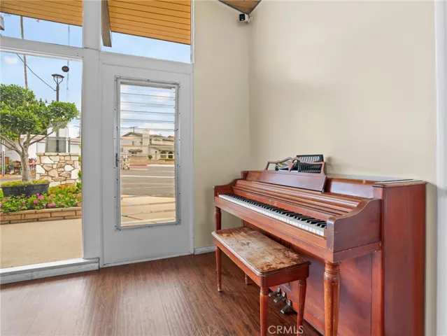 24200 Walnut Street 34, Torrance, California 90501