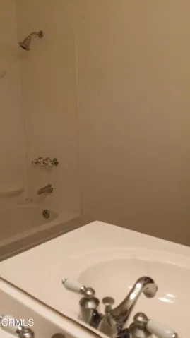 guessbath_1