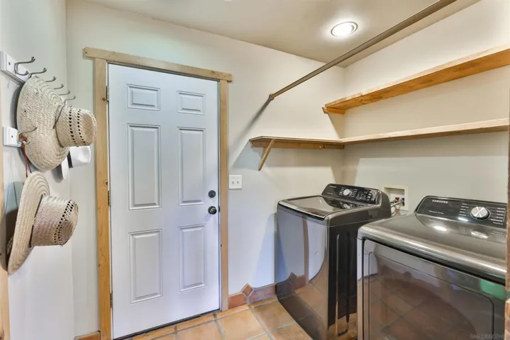 25933 Potrero Valley Rd, Potrero, California 91963